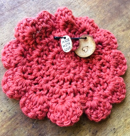 Versatile handmade crochet roundie — by NatuRen’s — Home & Living — handmade in South Africa