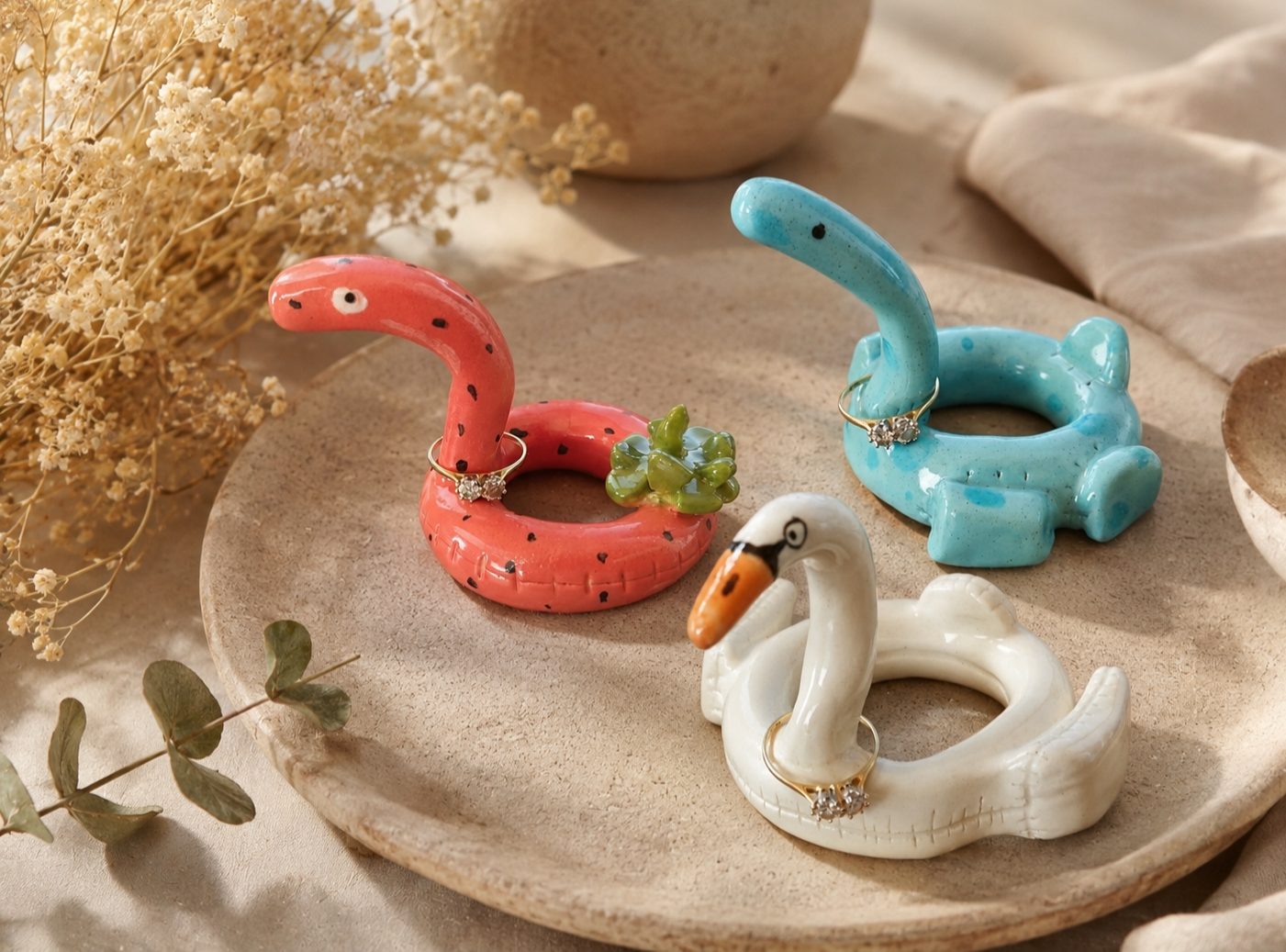 Animal pool float ring holder — by Niki Jonck — Jewelry & Accessories — handmade in South Africa