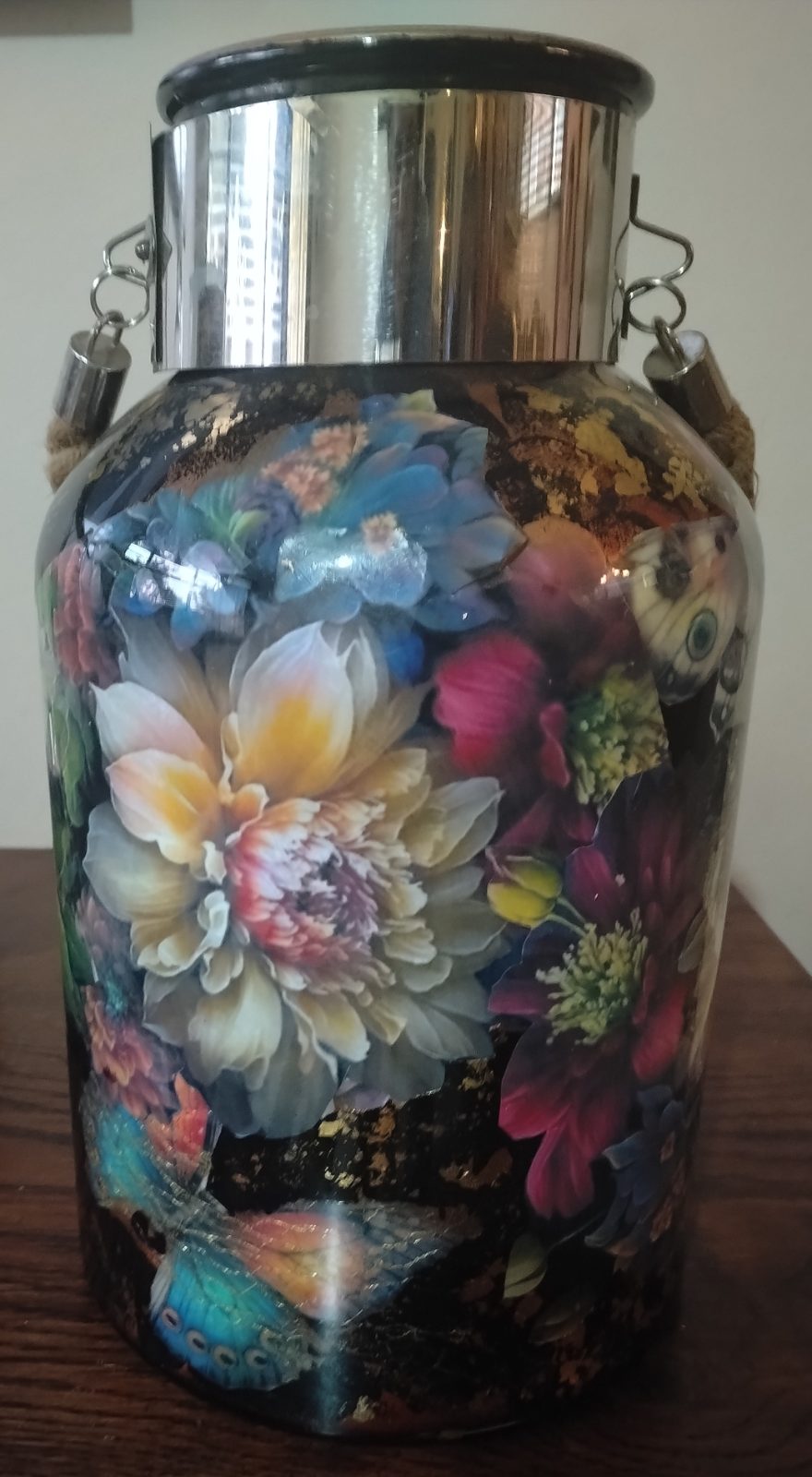 Decopaged vases — by Saraspathi Thaver — Pottery & Ceramics — handmade in South Africa